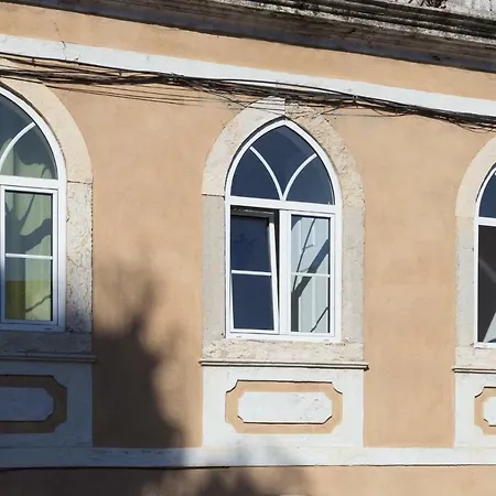 Crilu Ii * ליסבון